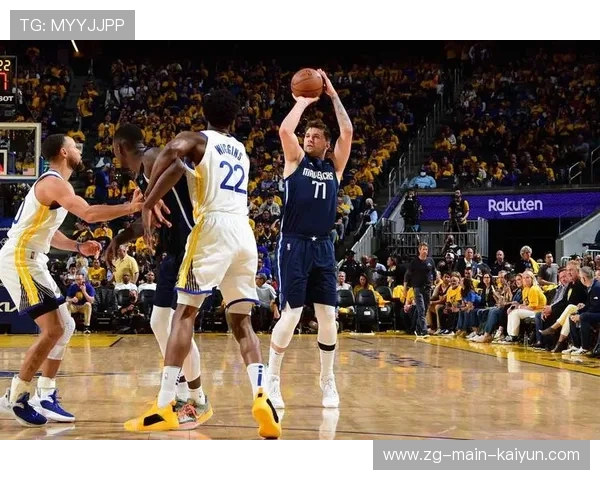 东契奇三分冷静命中，独行侠把胜利留到最后